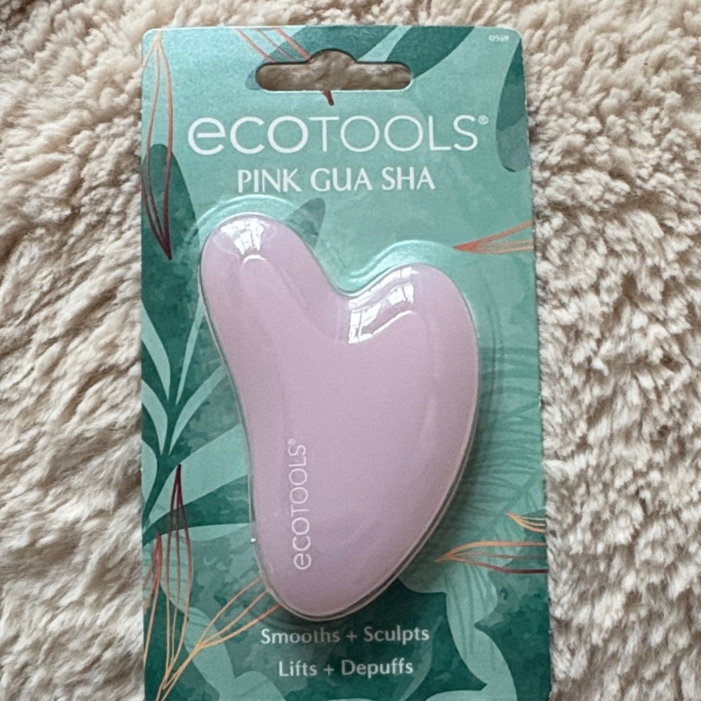 EcoTools Light Pink Gua Sha Tool